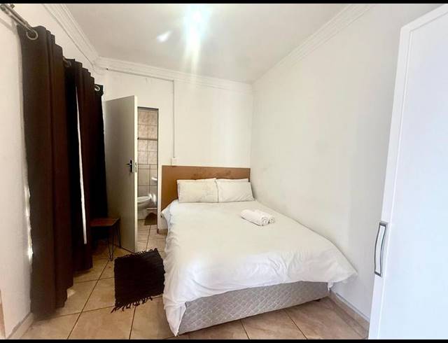 1 BEDROOM PROPERTY TO RENT IN COLBYN